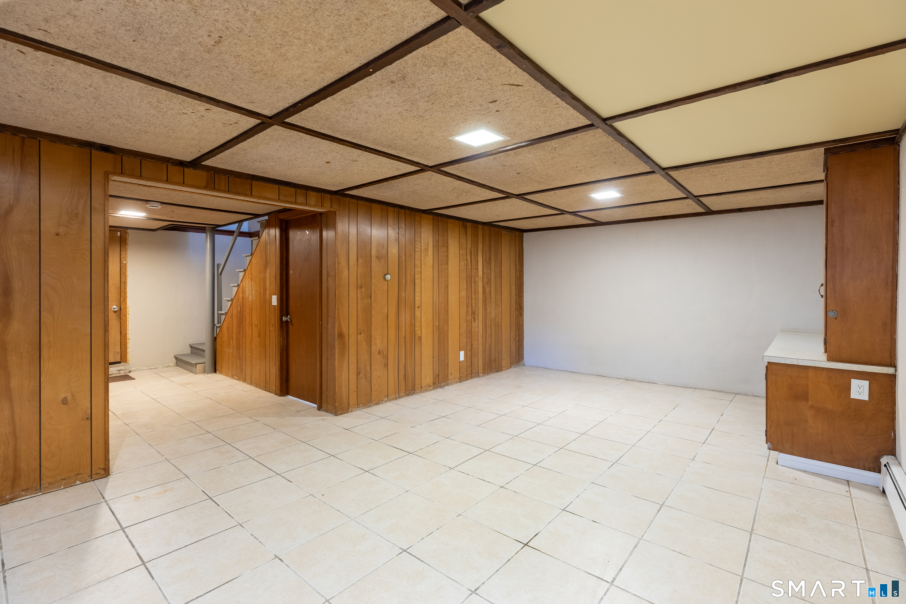 256 Charter Oak Street Manchester CT 06040