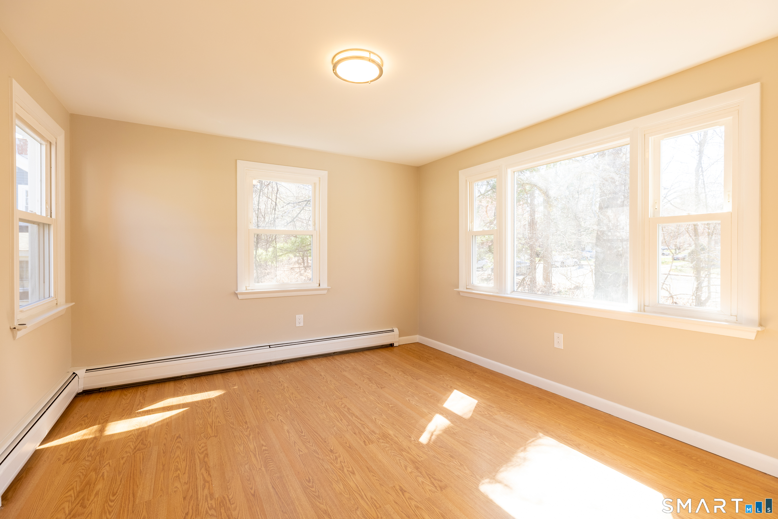256 Charter Oak Street Manchester CT 06040