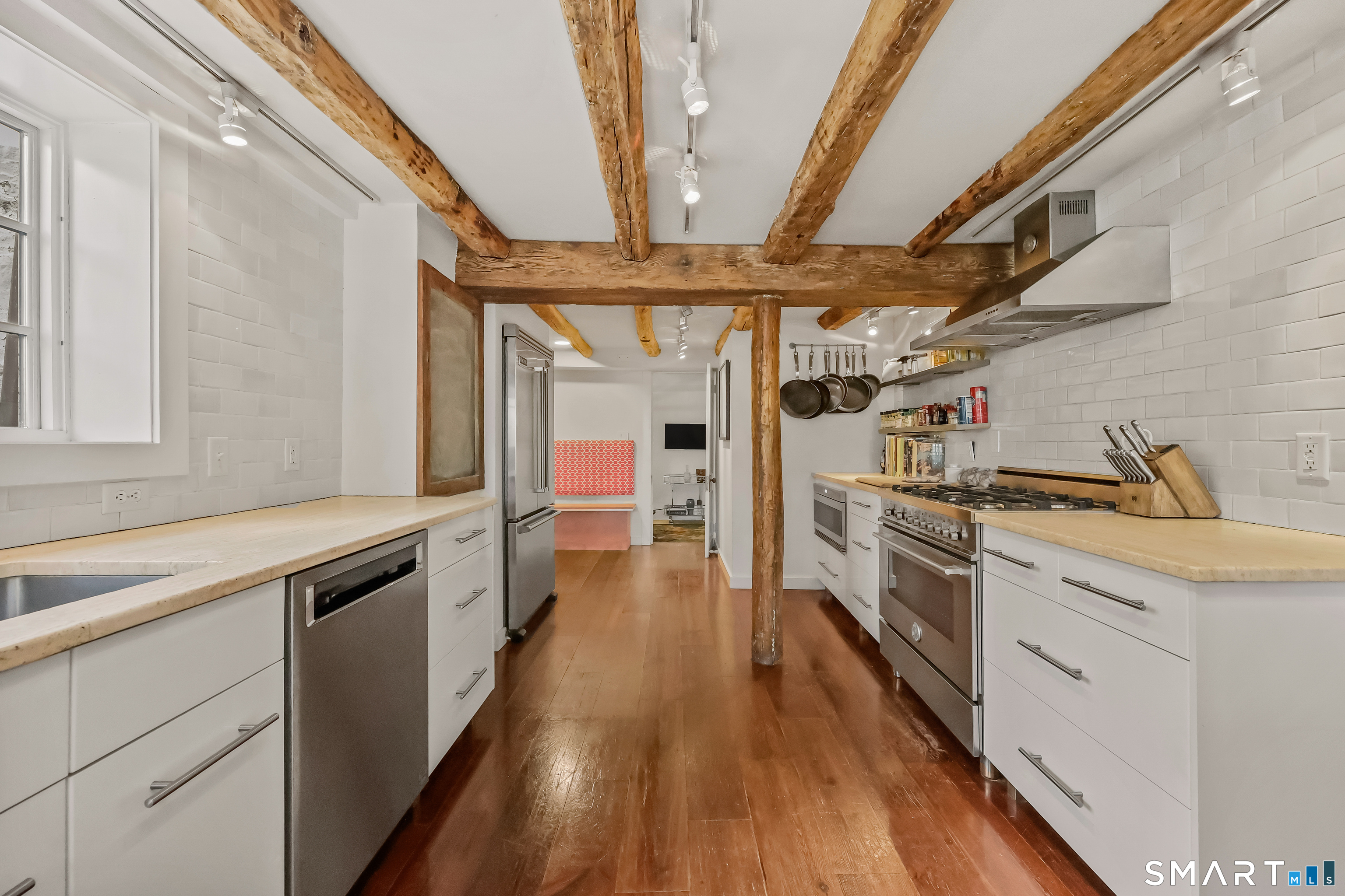 37 Haviland Court Stamford CT 06903