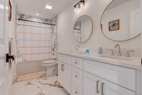 125 Ridgewood Drive Milford CT 06460