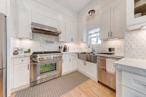 125 Ridgewood Drive Milford CT 06460