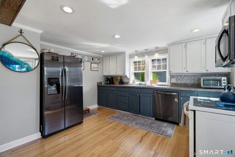 71 New London Road Groton CT 06340