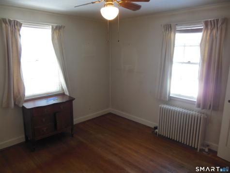 852 Tolland Street East Hartford CT 06108