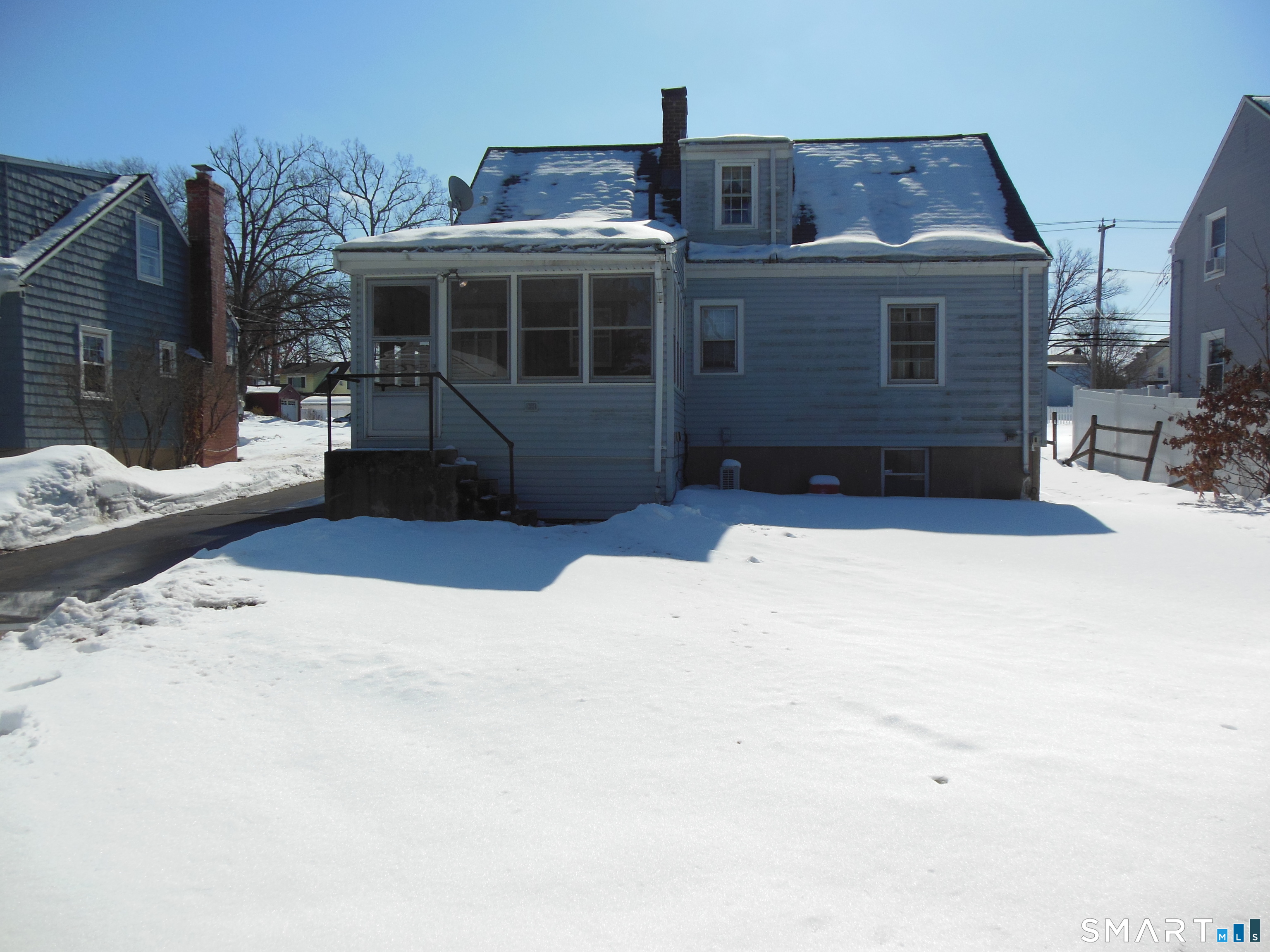 852 Tolland Street East Hartford CT 06108