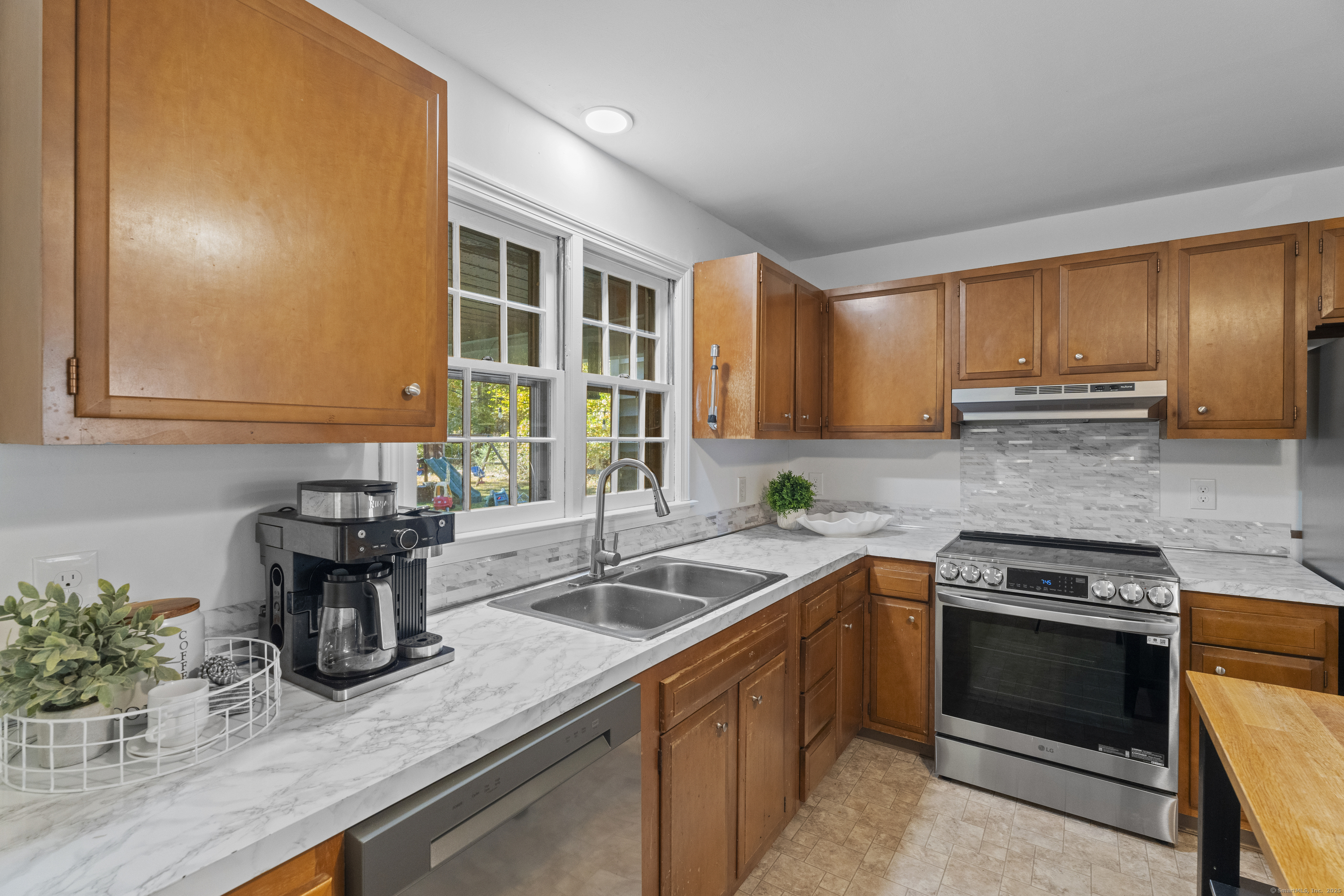 25 Kelseytown Bridge Road Clinton CT 06413