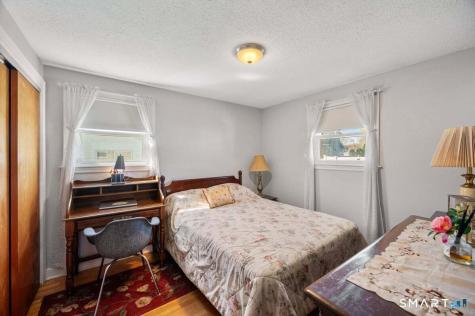 21 Brookside Circle Wethersfield CT 06109