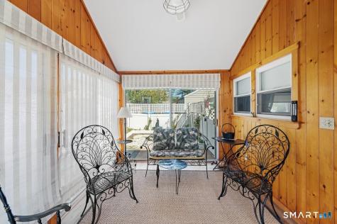 21 Brookside Circle Wethersfield CT 06109