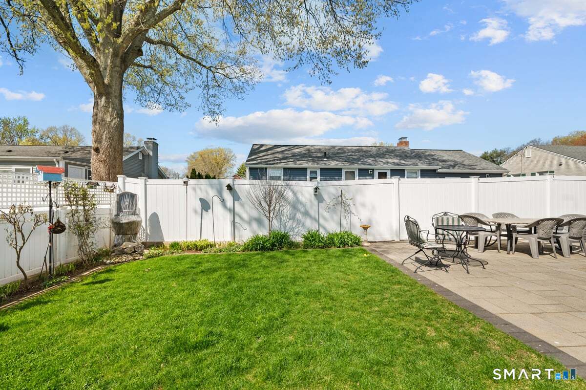 21 Brookside Circle Wethersfield CT 06109