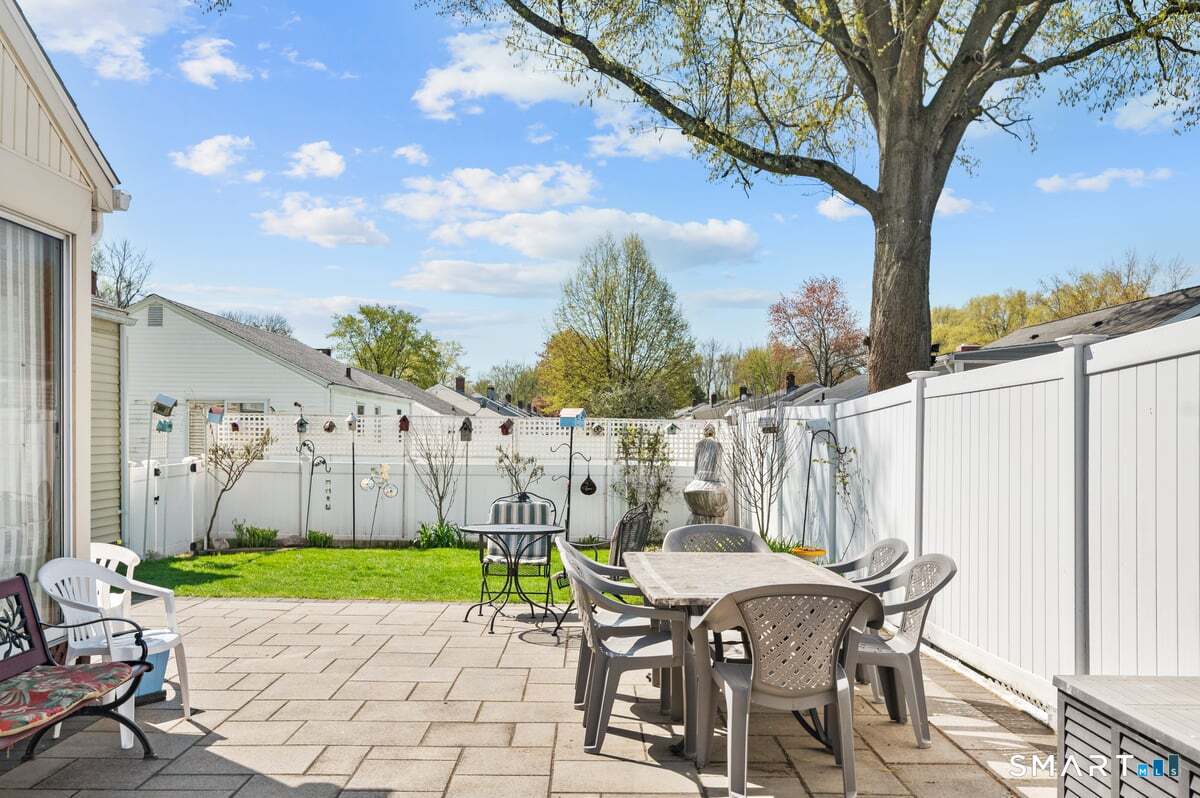 21 Brookside Circle Wethersfield CT 06109