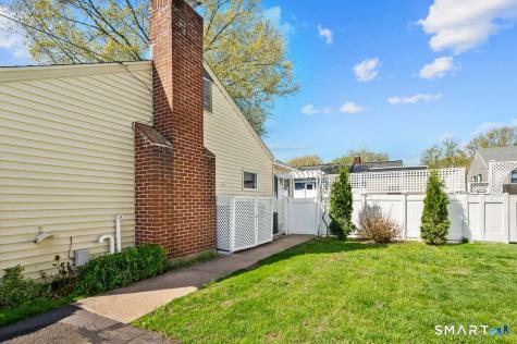 21 Brookside Circle Wethersfield CT 06109