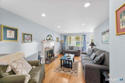 21 Brookside Circle Wethersfield CT 06109