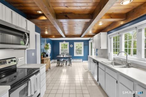55 Highwood Road Waterbury CT 06708