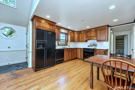 295 Reid Street Fairfield CT 06824