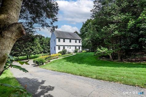 14 Philo Curtis Road Newtown CT 06482
