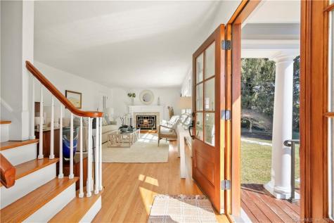 2486 Congress Street Fairfield CT 06824