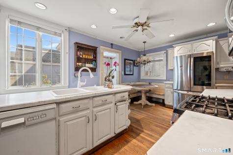 455 Woodlawn Avenue Stratford CT 06614