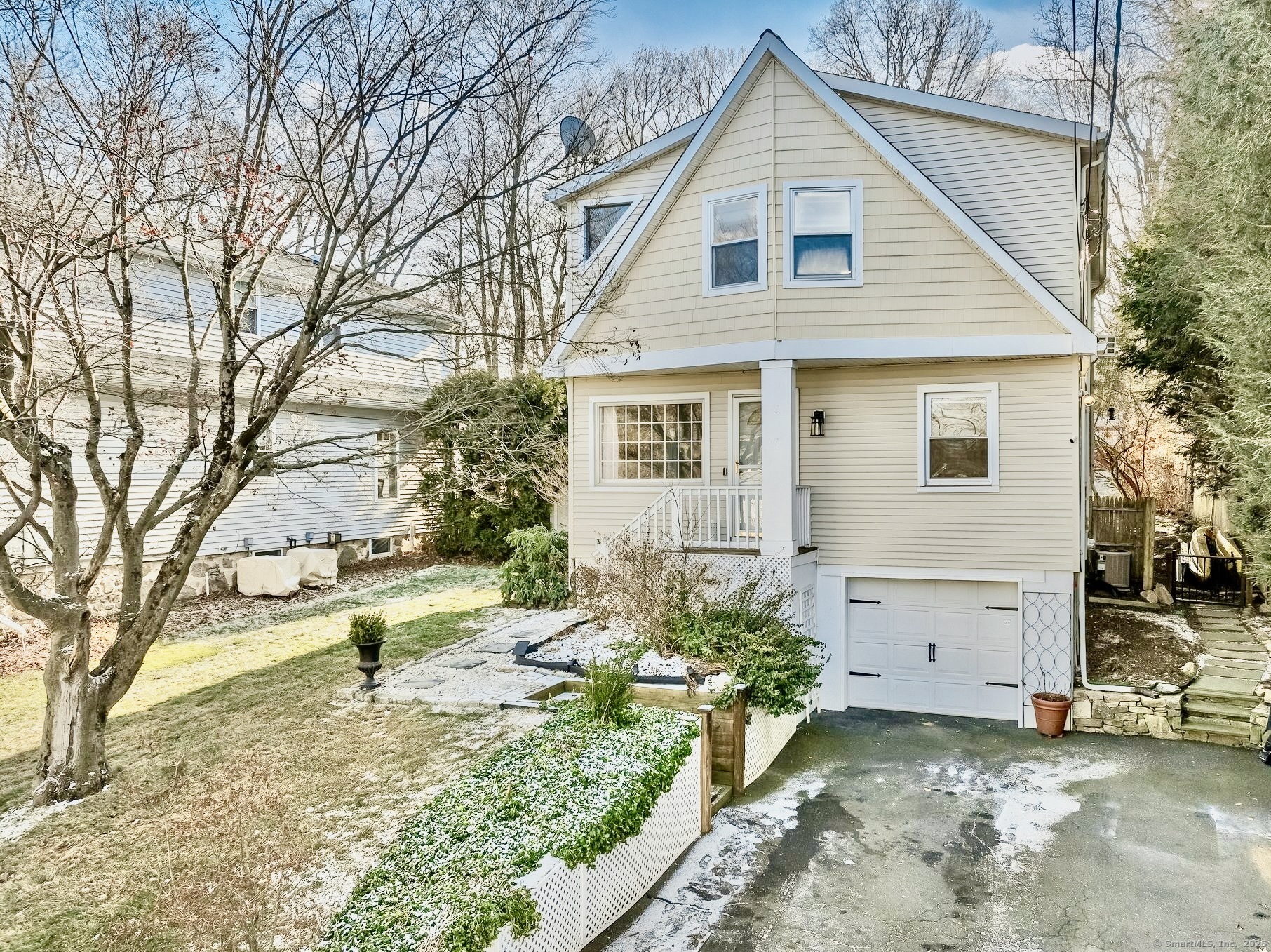 13 Ridgeview Avenue Darien CT 06820