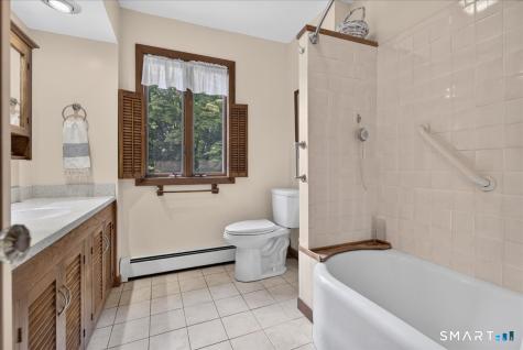 33 Walker Street Milford CT 06460
