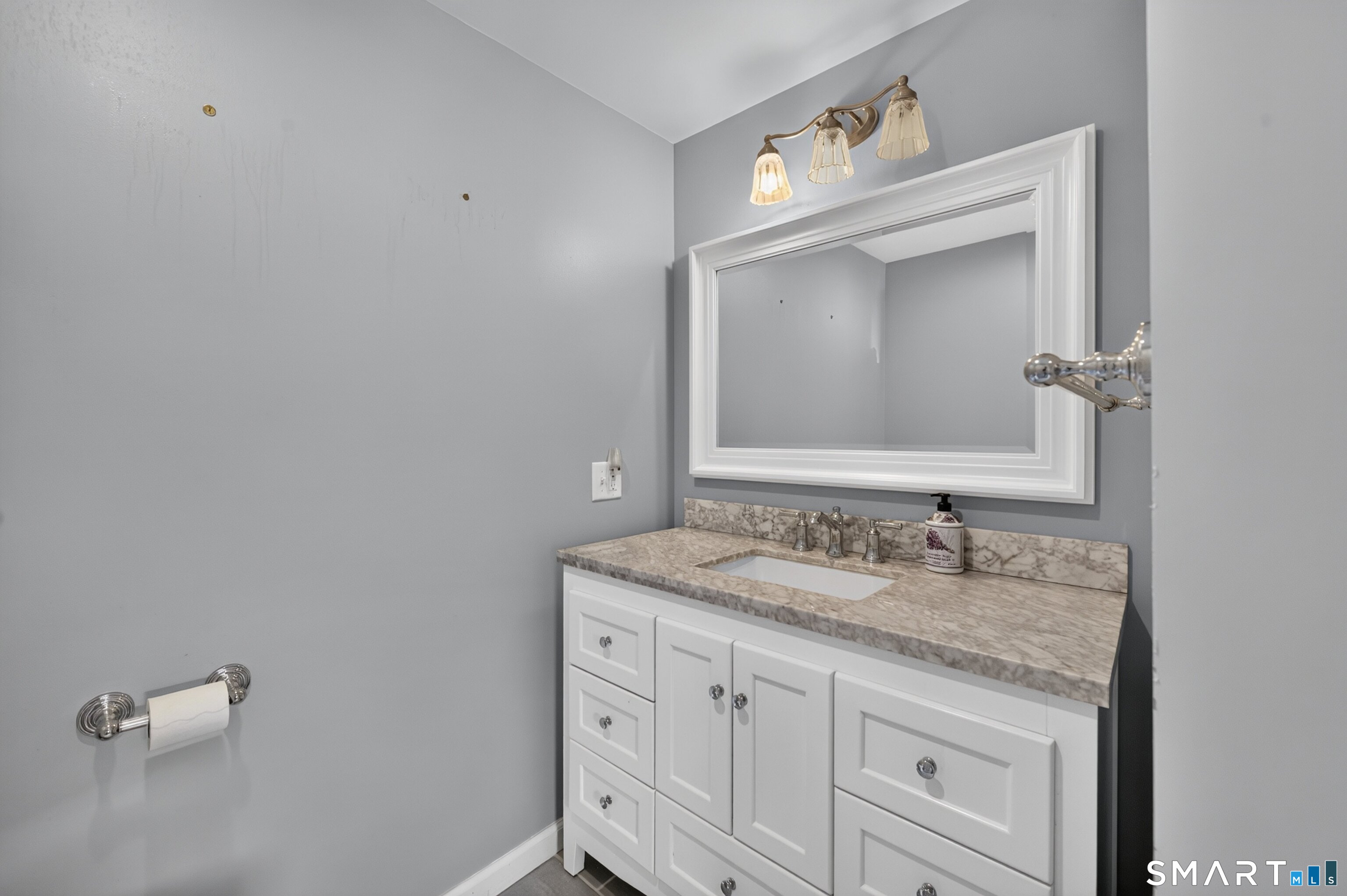 845 Stratford Road Stratford CT 06615