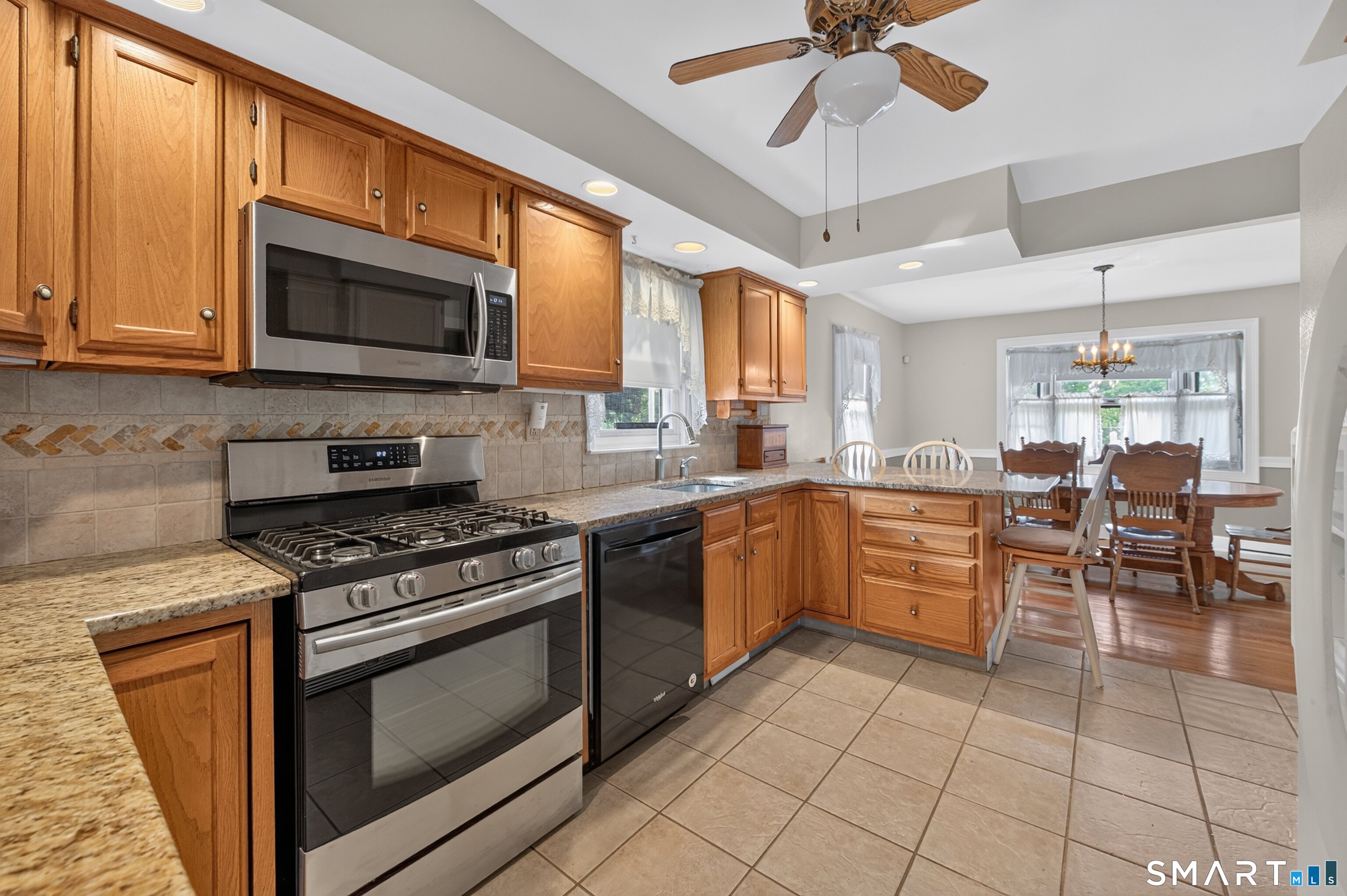 845 Stratford Road Stratford CT 06615