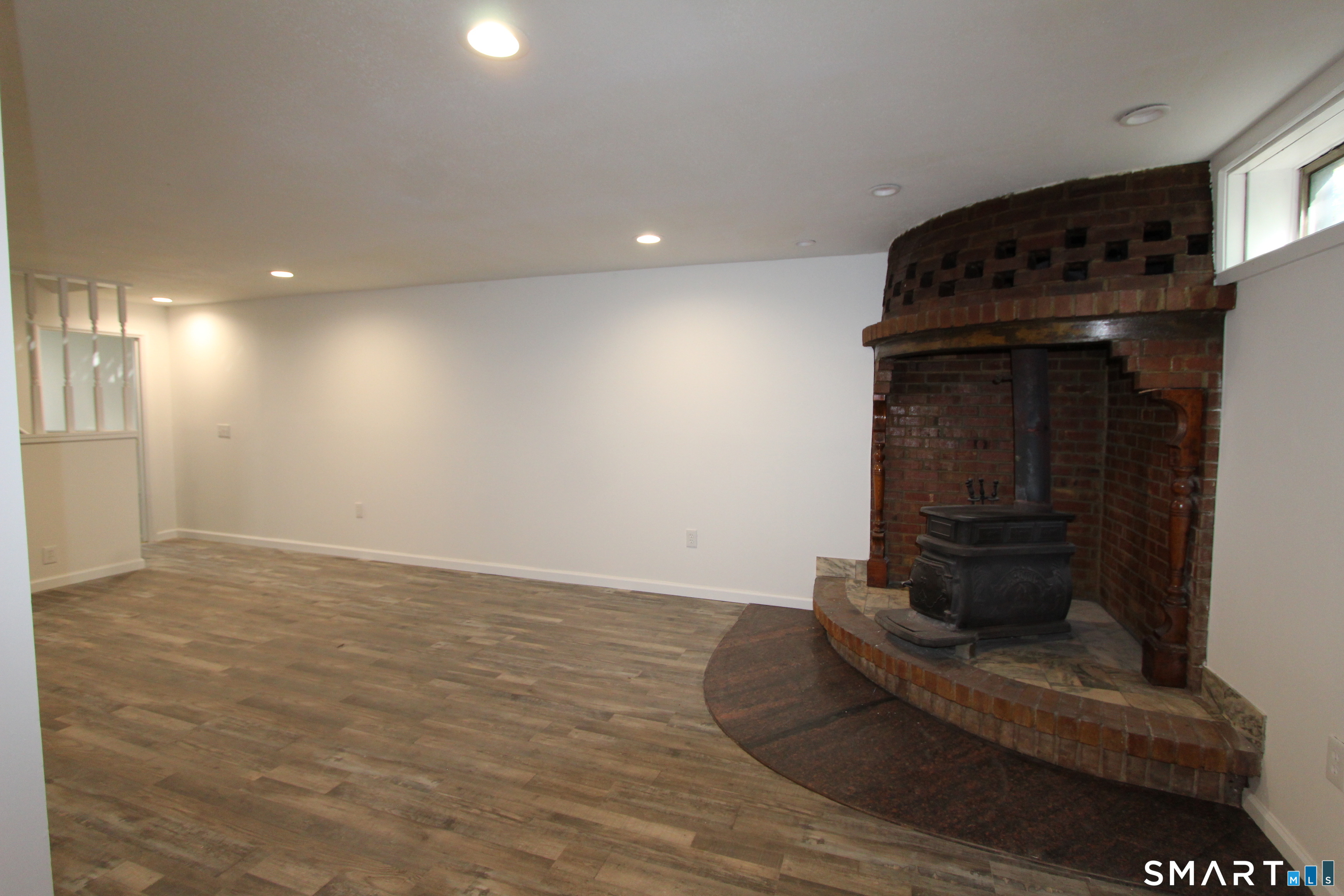 35 Chapman Street East Hartford CT 06108