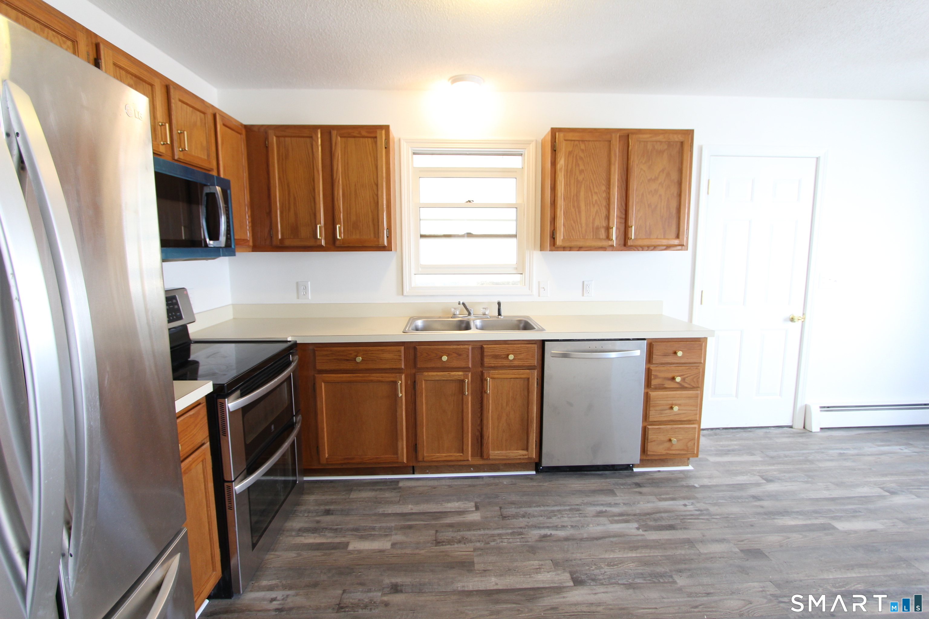 35 Chapman Street East Hartford CT 06108