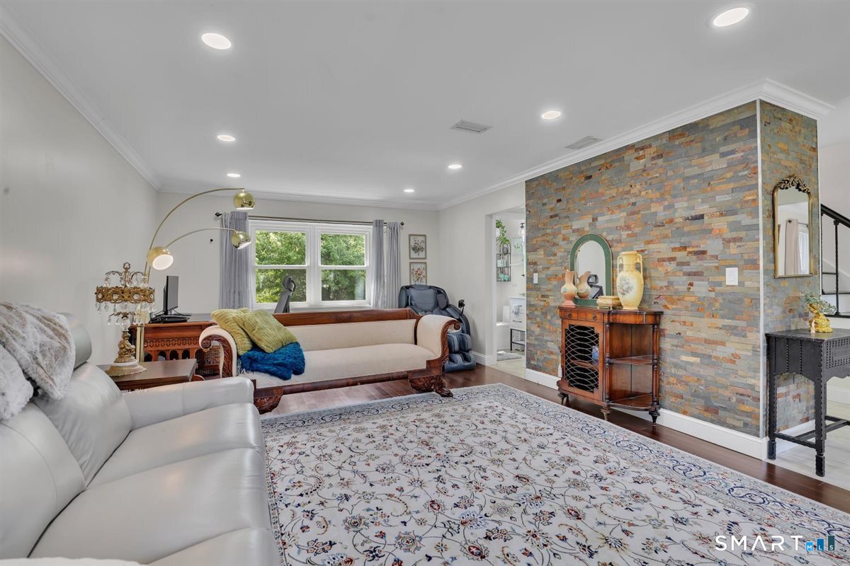 46 Tavern Circle Middletown CT 06457