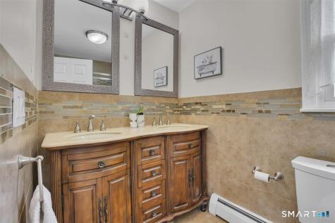 46 Tavern Circle Middletown CT 06457