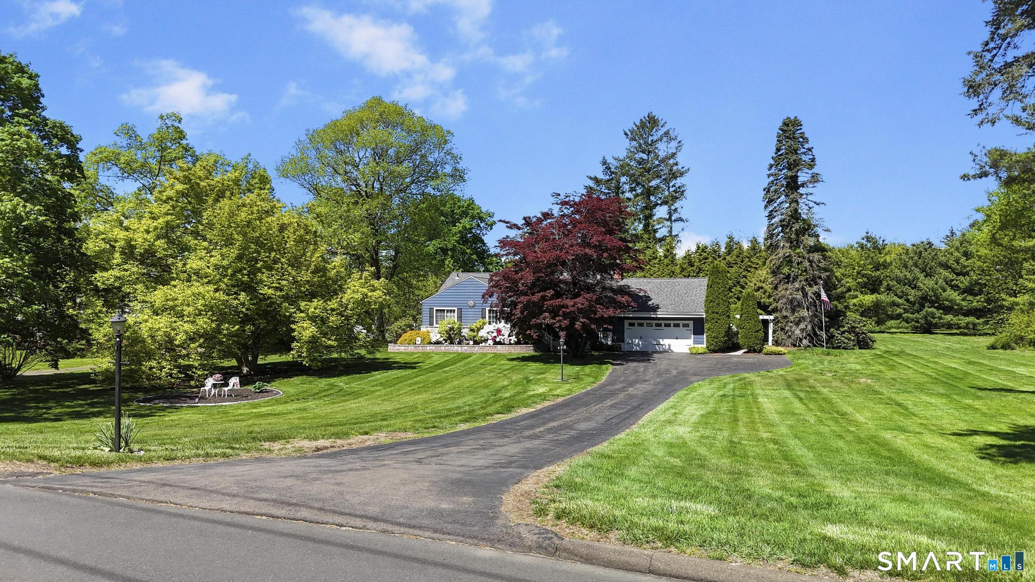 47 Featherbed Lane Branford CT 06405