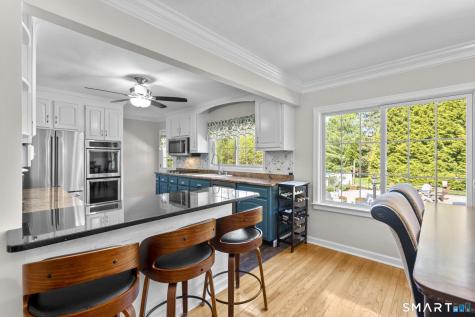 47 Featherbed Lane Branford CT 06405