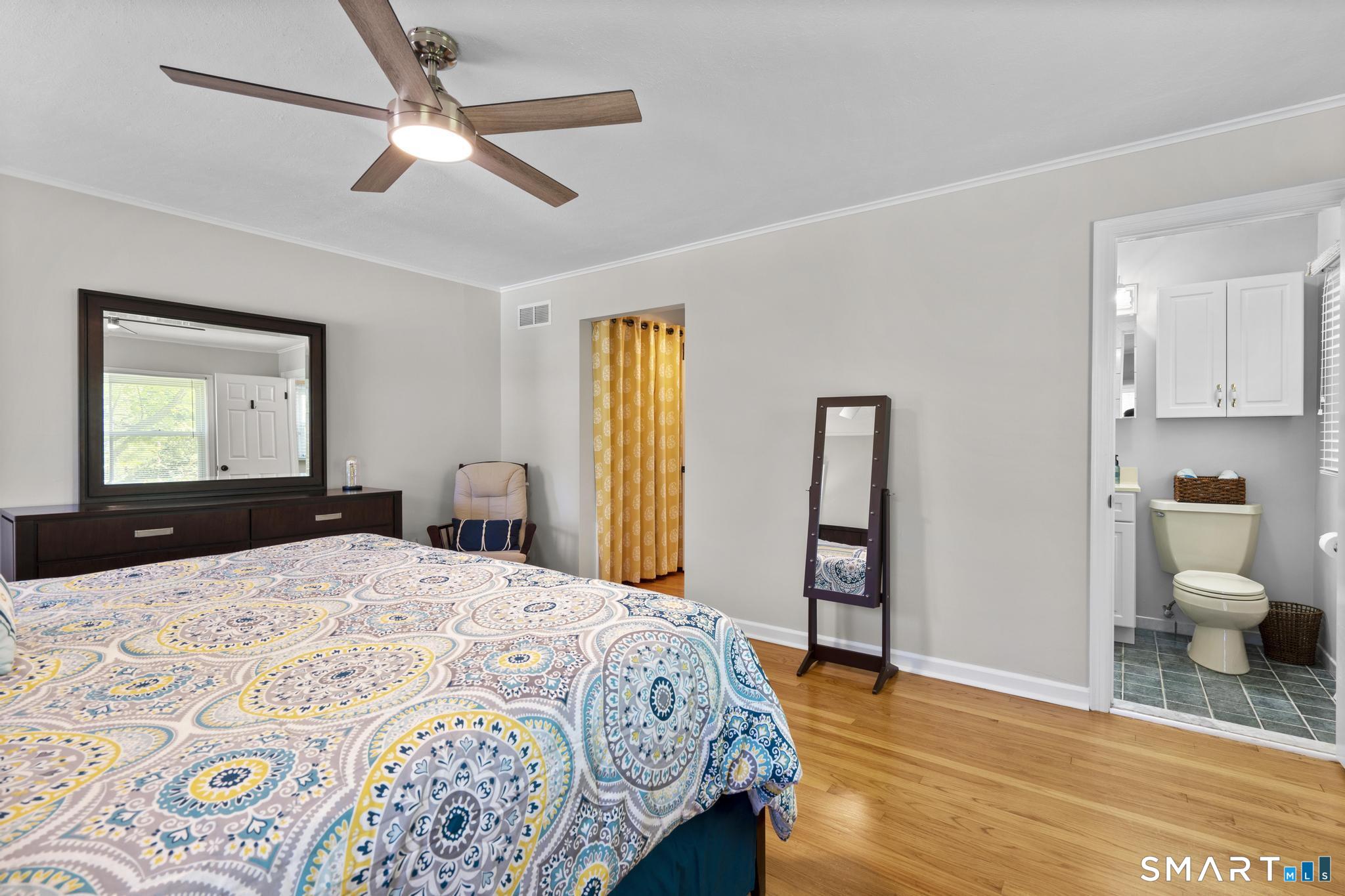 47 Featherbed Lane Branford CT 06405