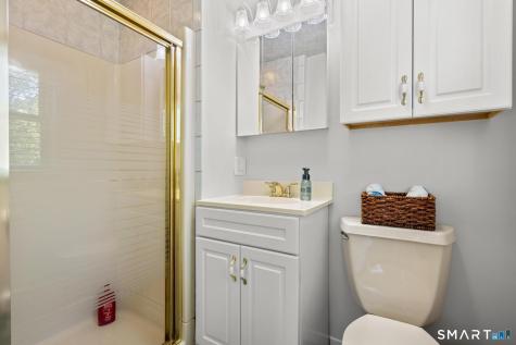 47 Featherbed Lane Branford CT 06405