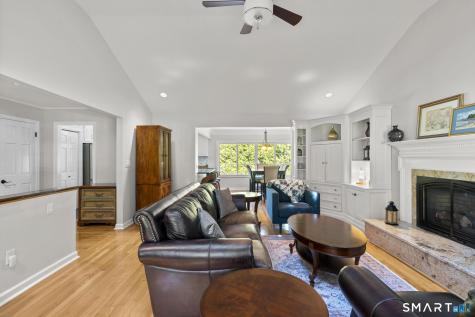 47 Featherbed Lane Branford CT 06405