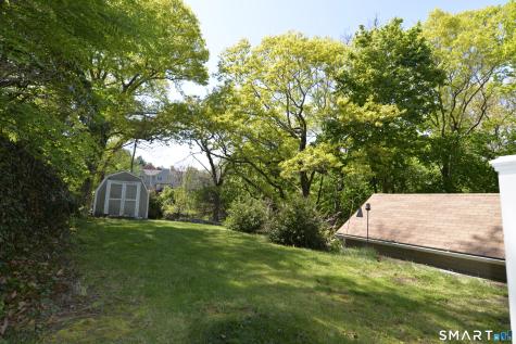 16 Mount Pleasant Street Shelton CT 06484