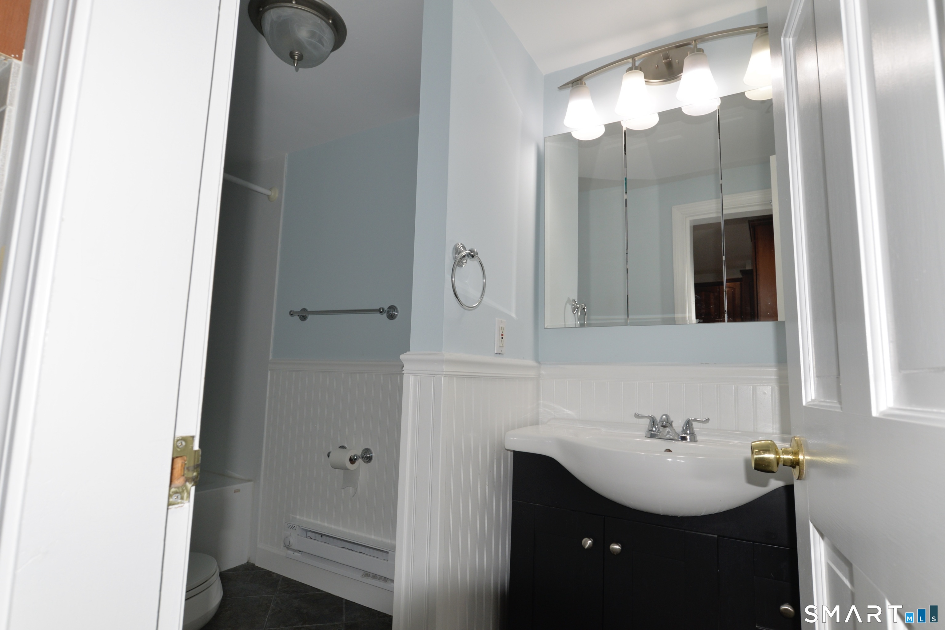 16 Mount Pleasant Street Shelton CT 06484