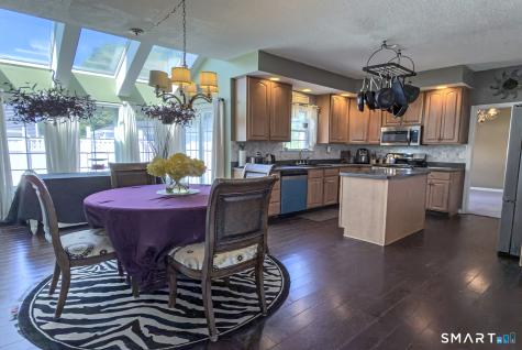 4 Kate Way Windsor Locks CT 06096