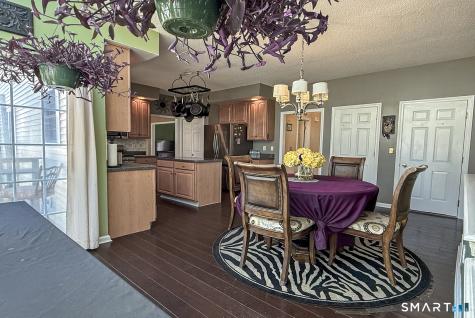 4 Kate Way Windsor Locks CT 06096