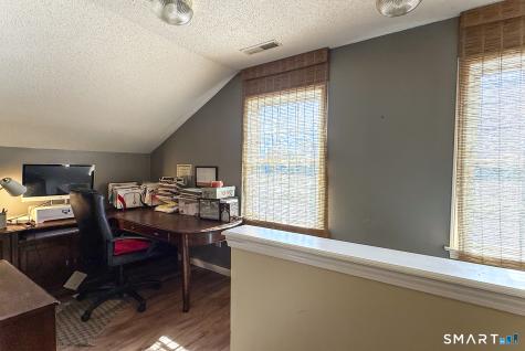 4 Kate Way Windsor Locks CT 06096