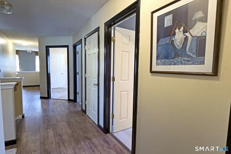 4 Kate Way Windsor Locks CT 06096