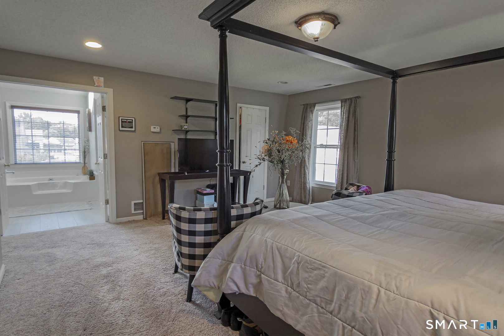 4 Kate Way Windsor Locks CT 06096