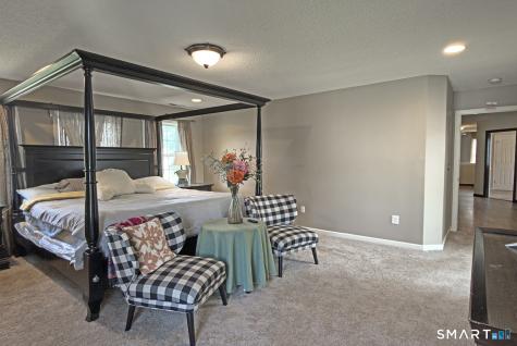 4 Kate Way Windsor Locks CT 06096