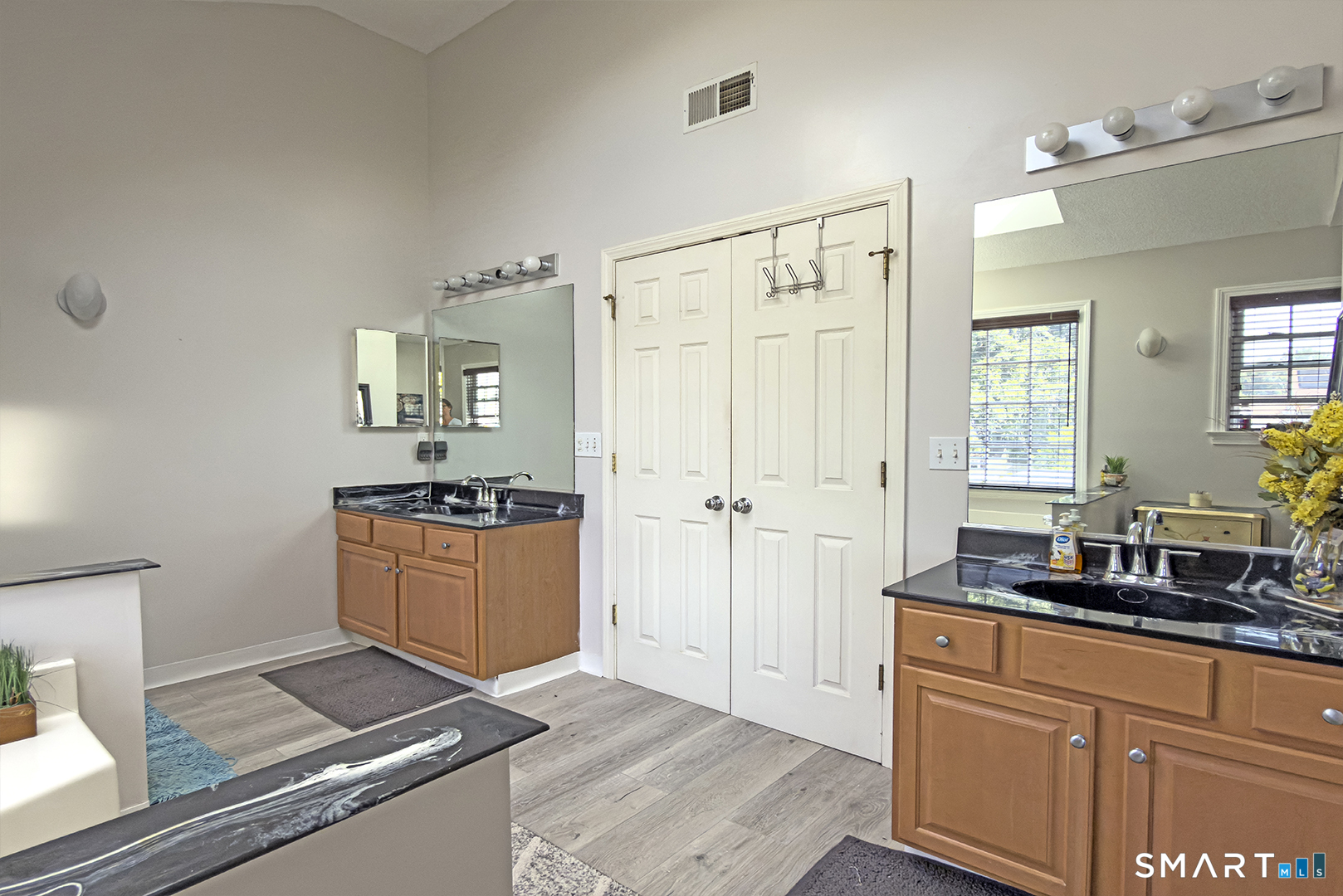 4 Kate Way Windsor Locks CT 06096