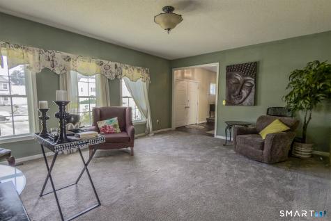 4 Kate Way Windsor Locks CT 06096
