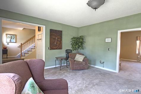 4 Kate Way Windsor Locks CT 06096