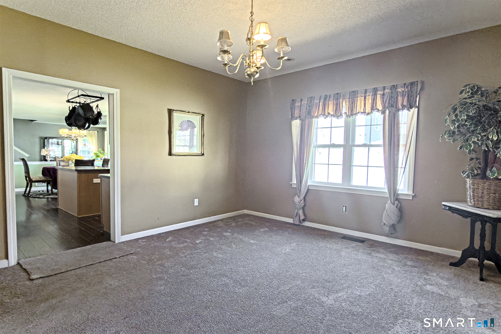 4 Kate Way Windsor Locks CT 06096