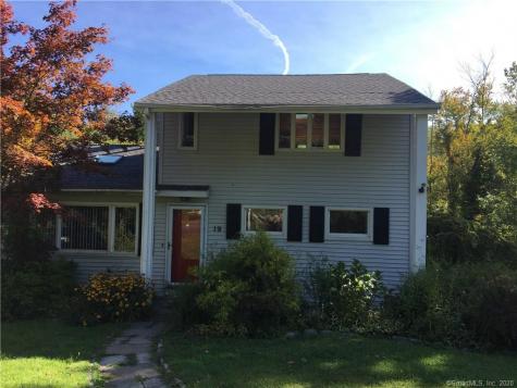 19 Bayview Drive Brookfield CT 06804