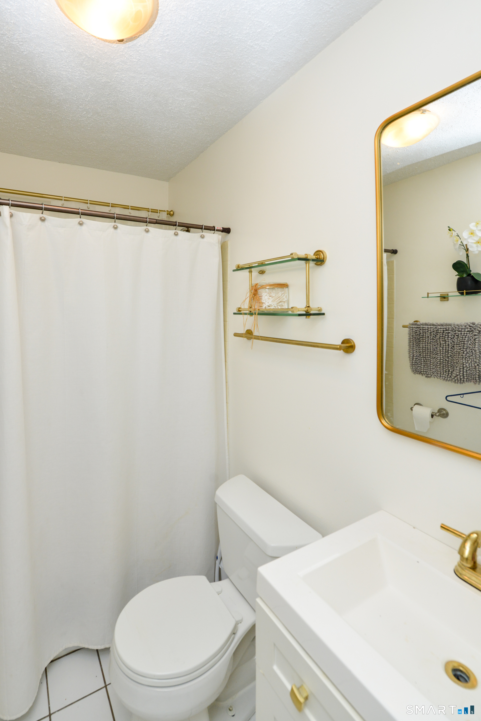 123 Wolcott Road Bristol CT 06010