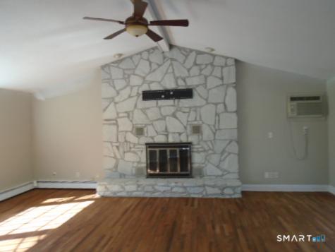 2 Fairfield Lane Simsbury CT 06070