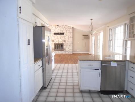 2 Fairfield Lane Simsbury CT 06070