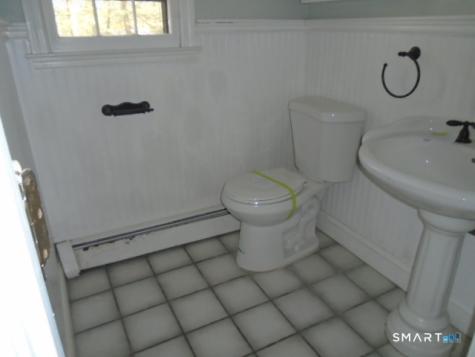 2 Fairfield Lane Simsbury CT 06070